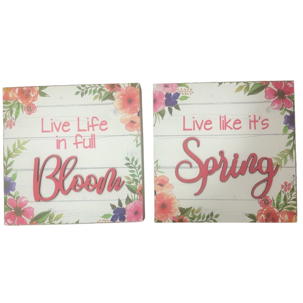 Set of 2 Spring Wooden Decor